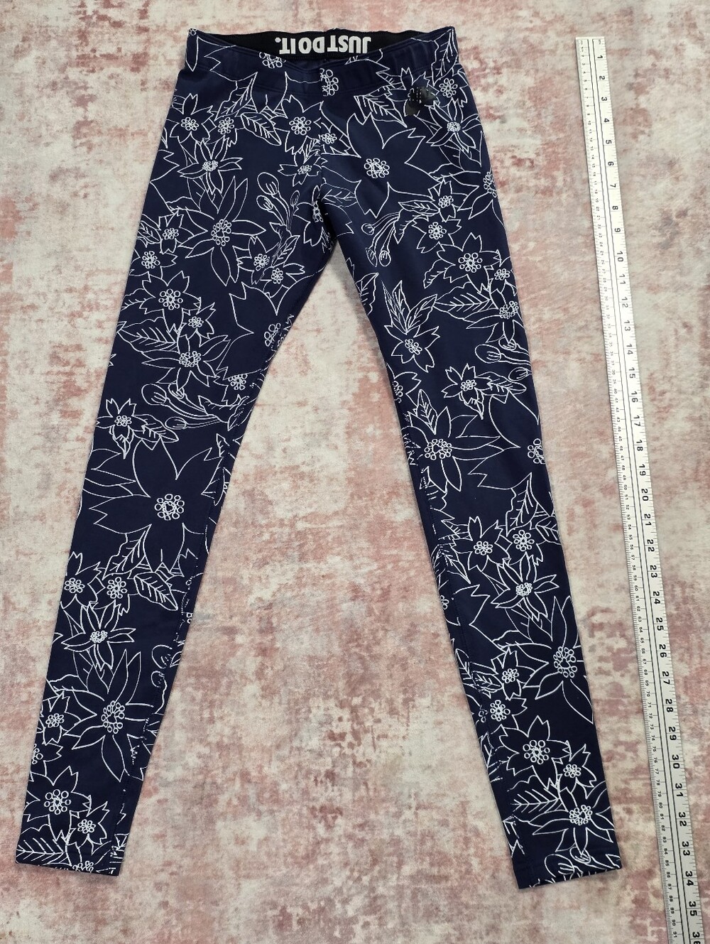 Nike Women's "Just Do It" White Outline Floral Print Leggings Navy Blue Size S